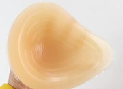 boobs与breast的区别 boots和booties的区别 