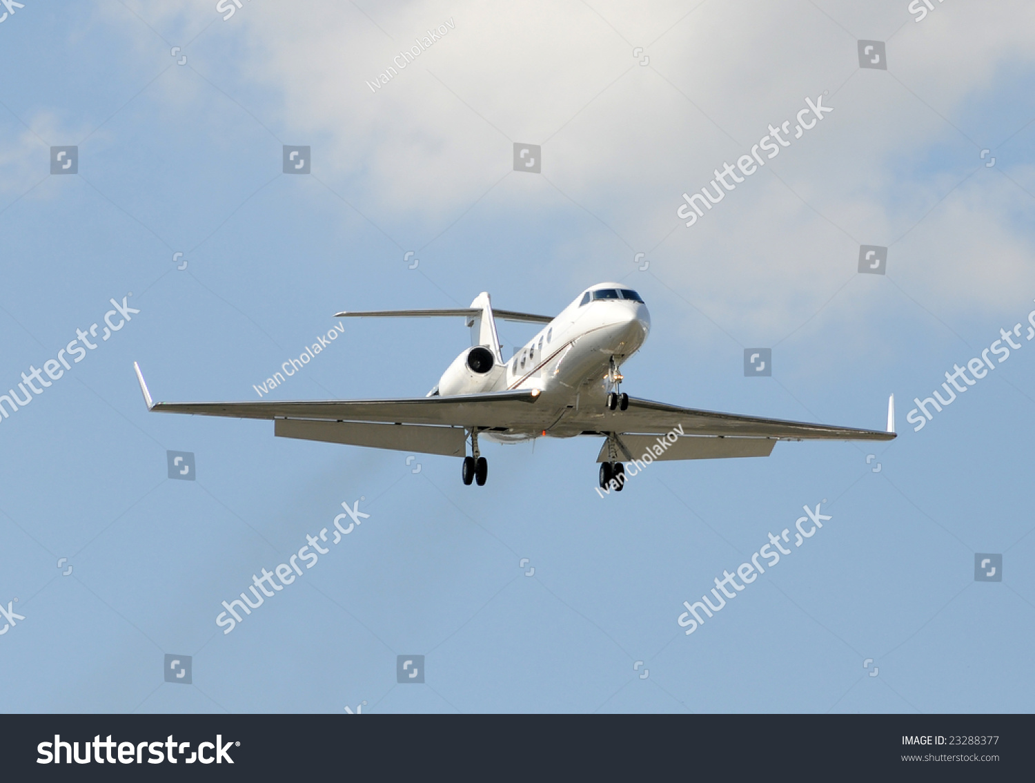 jetairplane的区别 jet和airplane有啥不同 
