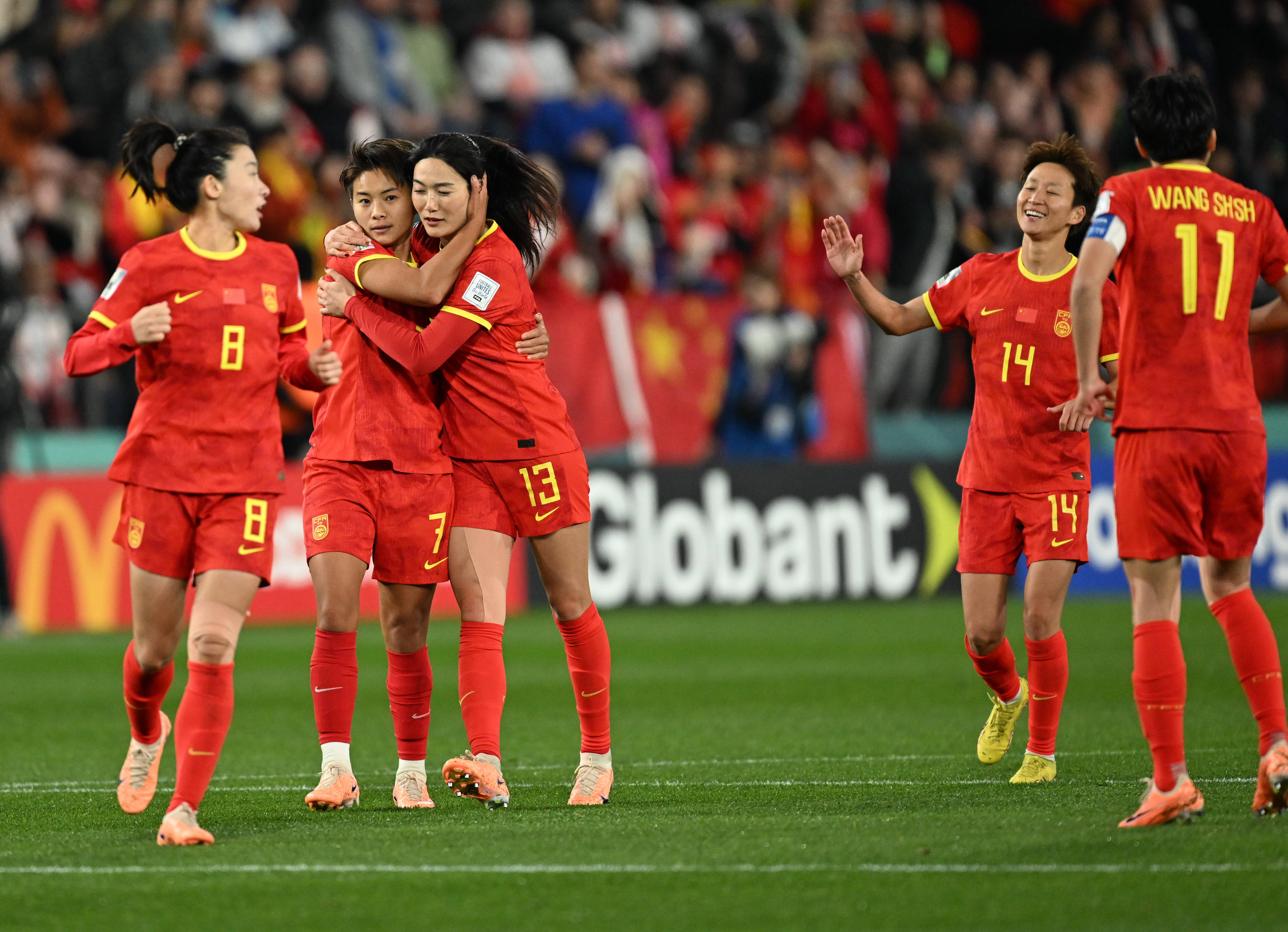 韩国队-败给俄罗斯女足世界杯提前出局的简单介绍