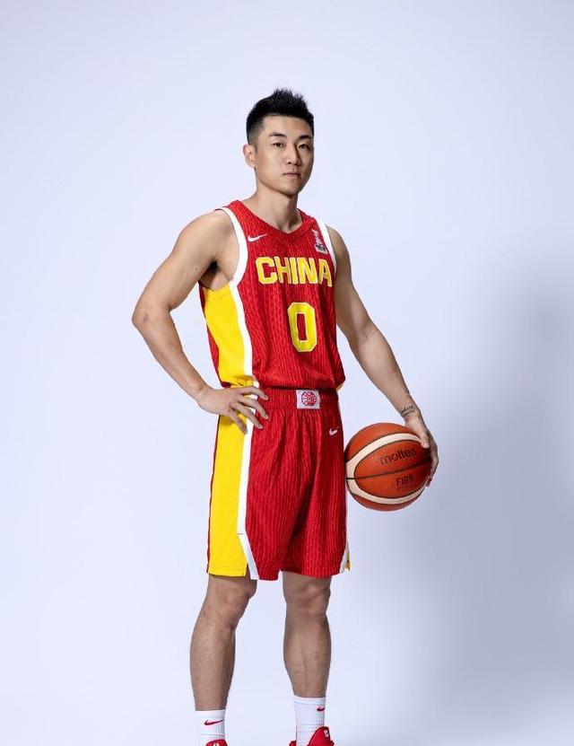 河南男篮将士奋力拼搏，坚守主场豪取胜绩的简单介绍