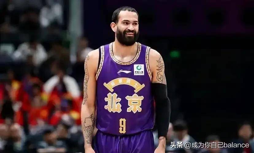 北京男篮总分惜败，失守州立球场 
